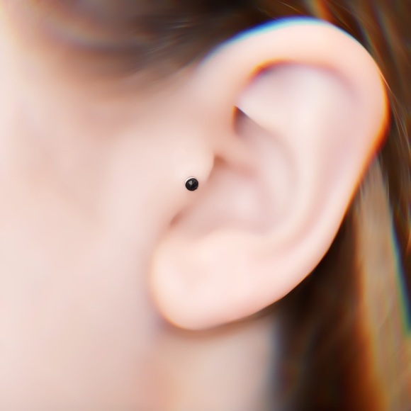 925 Sterling Silver 3mm Black Onyx Gemstone Nose Ring or Cartilage Stud Earring - Picture 7 of 11